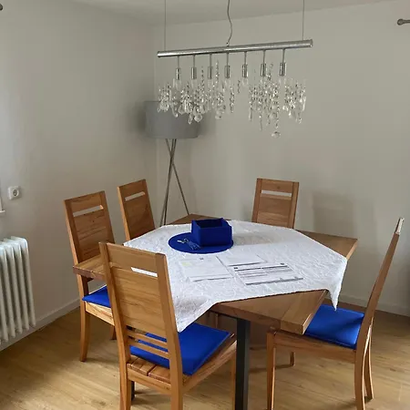 Mews Apartment