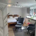 Mews Lägenhet