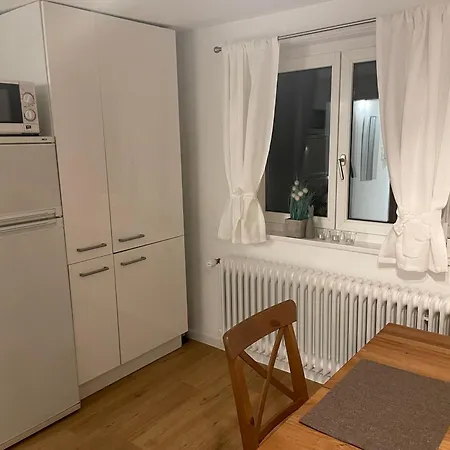 Mews Apartman *